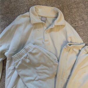 Aritzia TNA Cozy Fleece Set Cream Loungewear Set